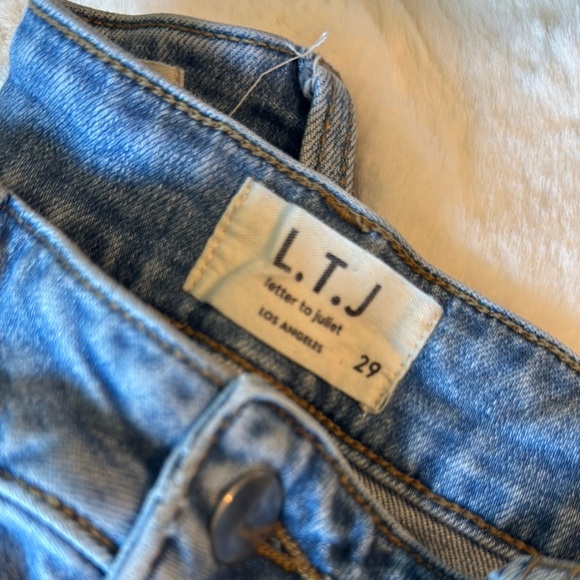 CLOSET CLEARANCE - LTJ (Letters to Juliet) Blue Wide Leg Jeans Classic Denim - Picture 2 of 2